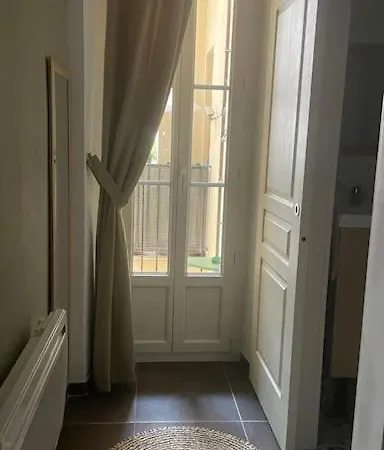 Studette Intimiste *